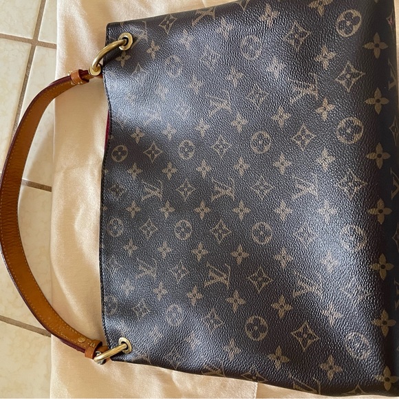 Authentic Louis Vuitton Graceful PM - Picture 11 of 17